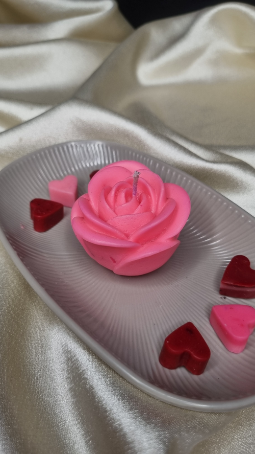 Rose Candle - handmade soy wax scented candle by Samvya Glow